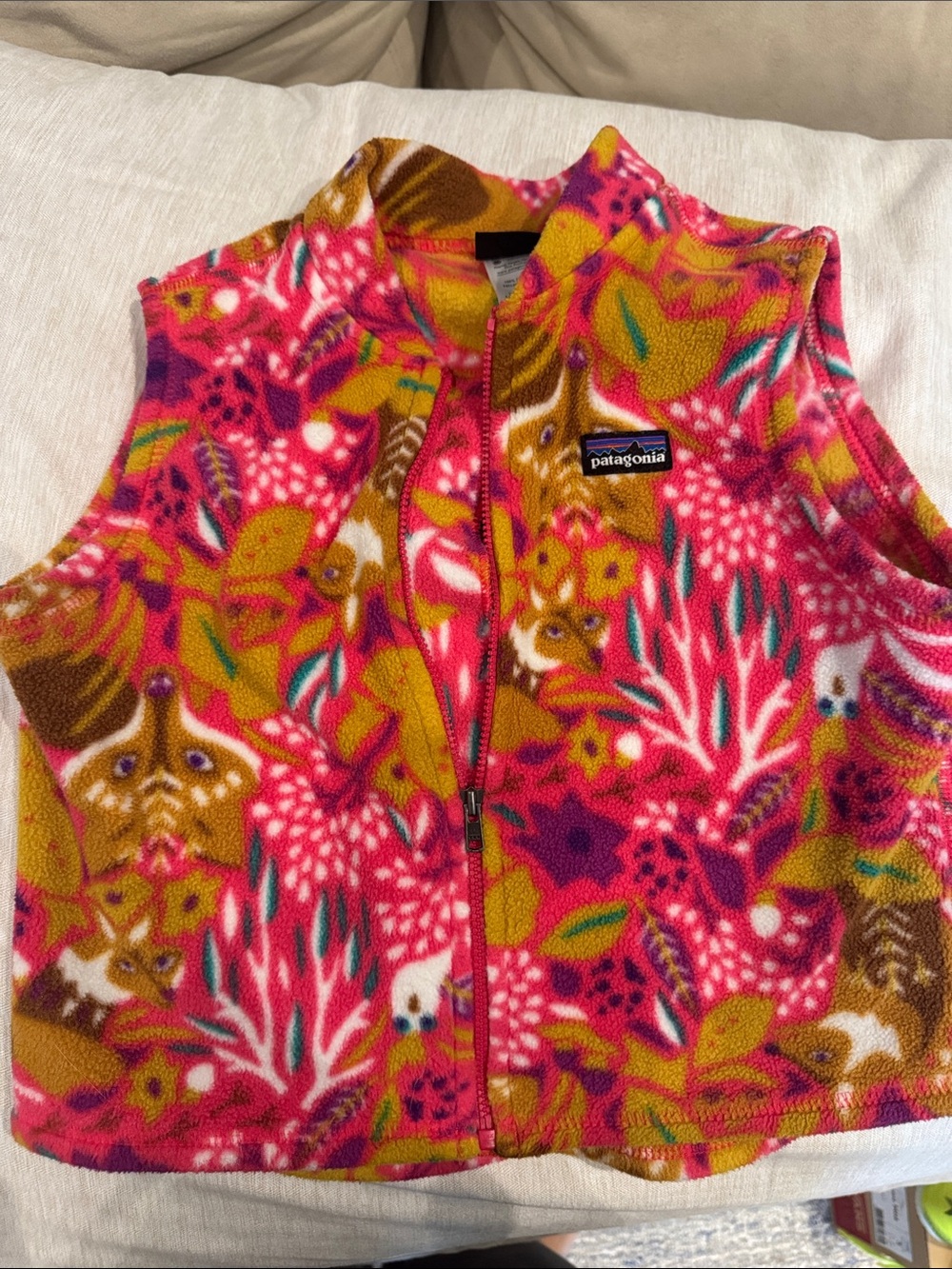 Patagonia girls vest size 3T